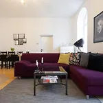 Charming & Authentic Vienna Flat - Central Located